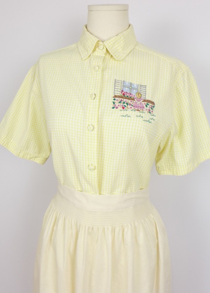 (france)yellow check embroidered shirt