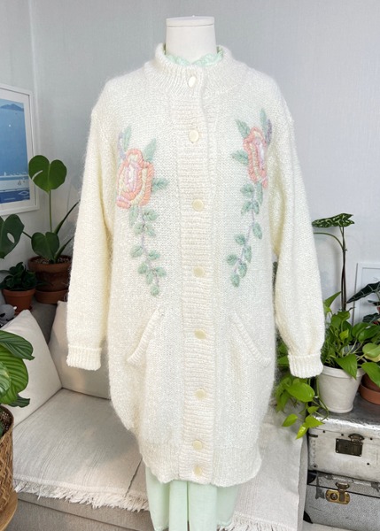 (japan)embroidered knit coat