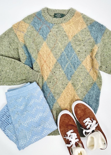 (japan)pure wool argyle pattern sweater