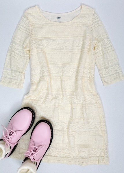 (us)old navy cream lace dress