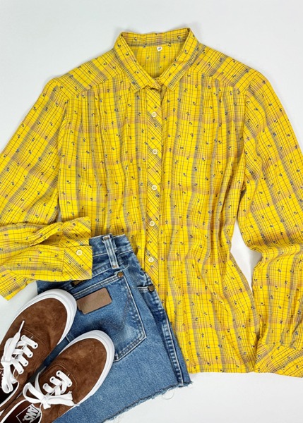 (eu)yellow floral blouse